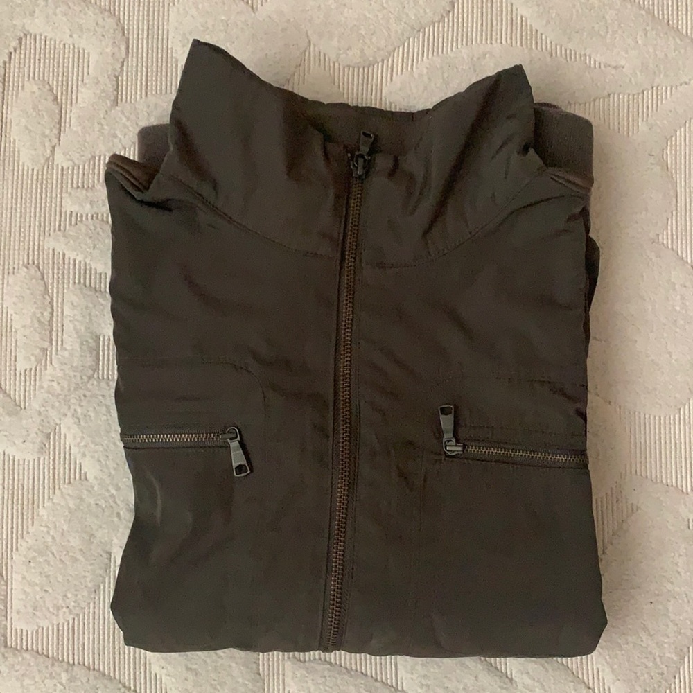 Like New Men’s Banana Republic Zip Up jacket M